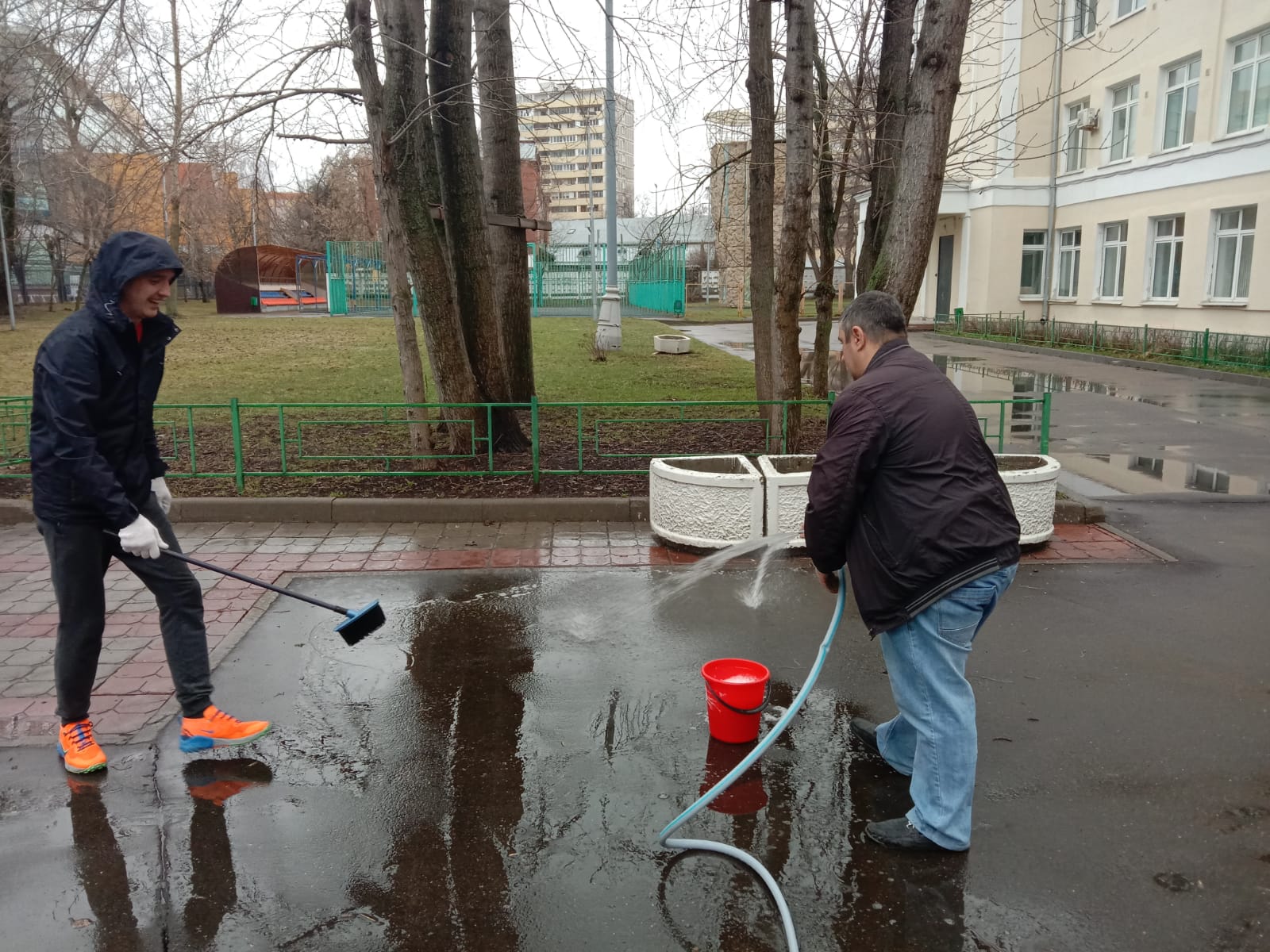 Благоустройство территорий, ГБОУДО МДЮЦ ЭКТ, Москва